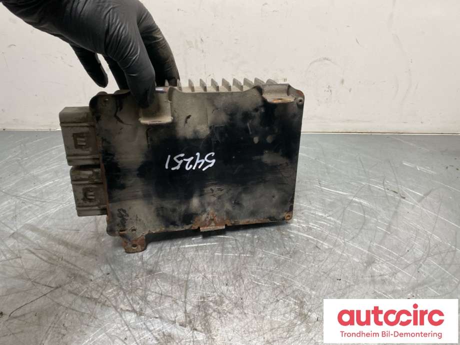 Styreenhet motor til Dodge Caravan 2001-2007 (05127683AA|)