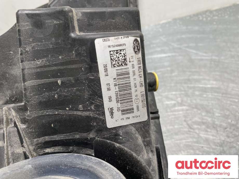 Frontlykt venstre halogen til Ford Transit Connect 2018-->> Type II, Fase 2  (2278796|KT1B-13W030-AD|)