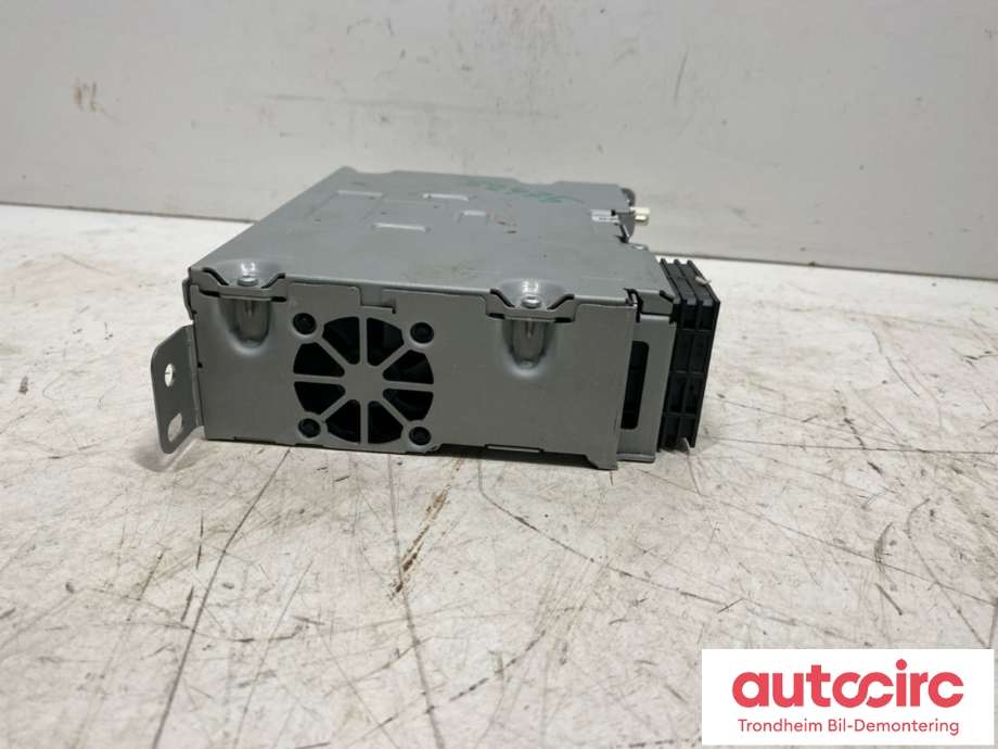 Bilstereo til Peugeot Expert 2016-->> (Type III) (9839633680|)