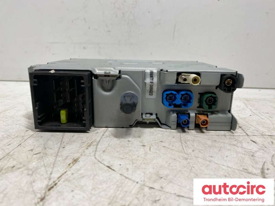 Bilstereo til Peugeot Expert 2016-->> (Type III) (9839633680|)