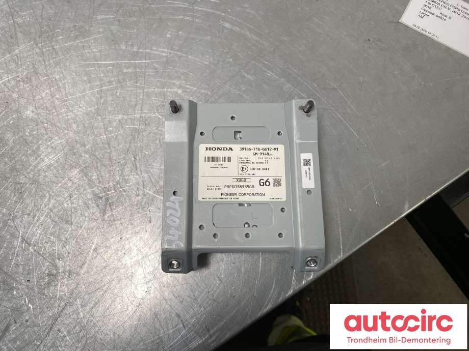 Bilstereo forsterker til Honda CR-V 2012-2018 (Type IV)  (39186-T1G-G612|39186-T1G-G61|)