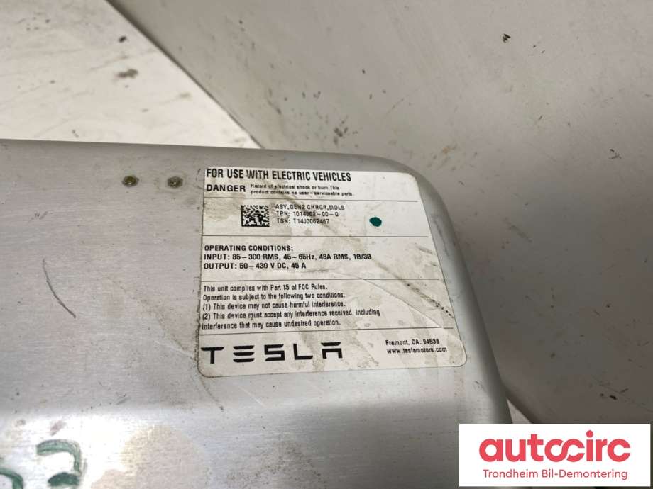 Batterilader (OBC - On Board Charger) til Tesla Model S 2013-2016 (Fase 1)  (1014963-00-C|1020451-00-C|1014963-00-E|1014963-00-F|1014963-00-G|1014963-00-J|1014963-00-K|1014963-00-L|1014963-03-A|1014963-04-A|1014963-06-A|1014963-99-K)