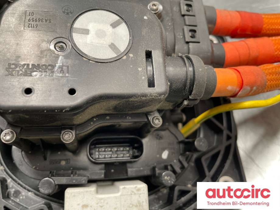 Batterilader inntak/luke til BMW i4 2021-->> (G26) (G26) (61 12 5 B39 C73|)