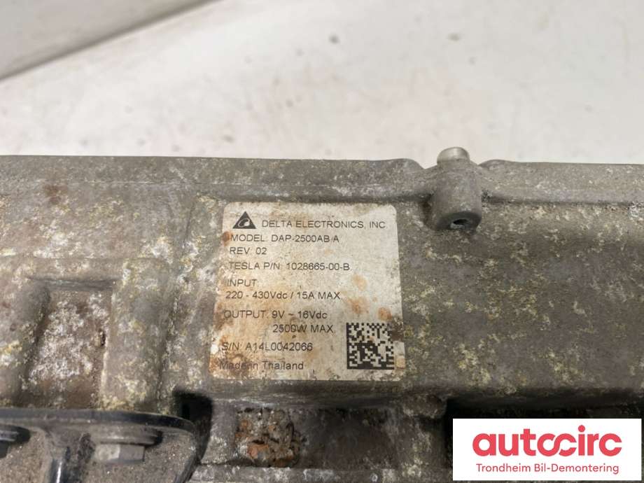 DCDC converter elbil til Tesla Model S 2013-2016 (Fase 1)  (1028665-99-G|1028665-00-C|)