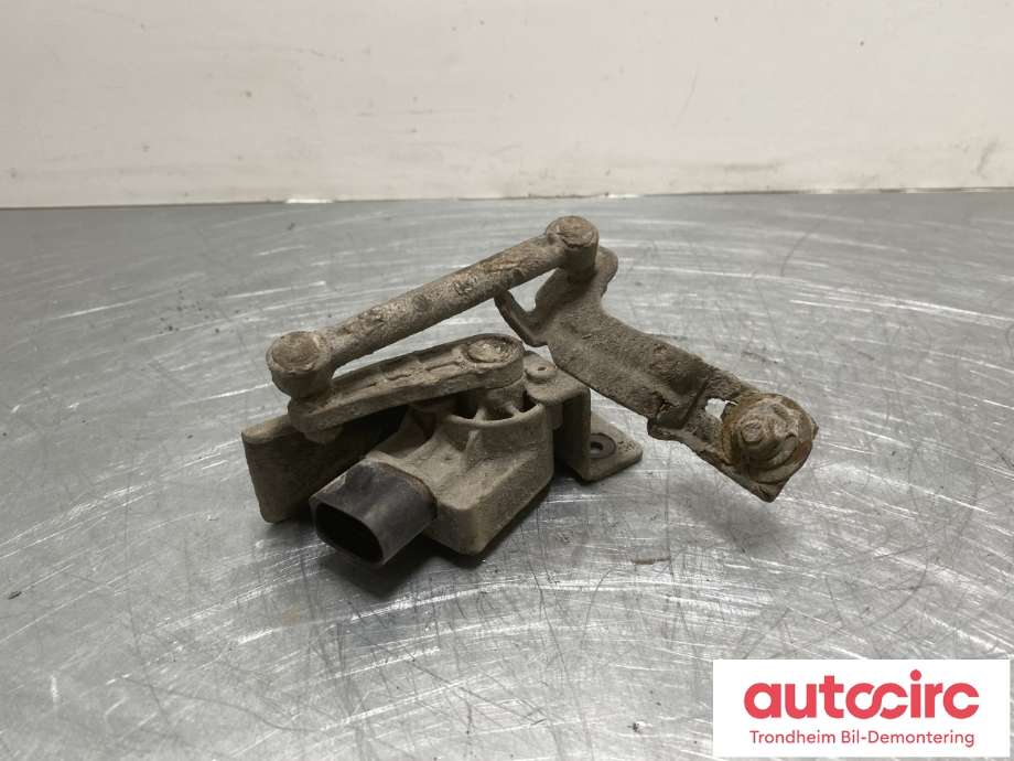 Sensor nivå til Nissan Pathfinder, 2010-2014 (Fase 2) (R51) (R51) 