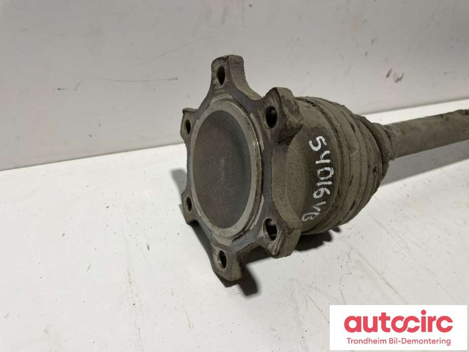 Drivaksel venstre bak, diesel/automat til Nissan Pathfinder 2010-2014 (Fase 2) (R51) (R51) (39600EB310|)