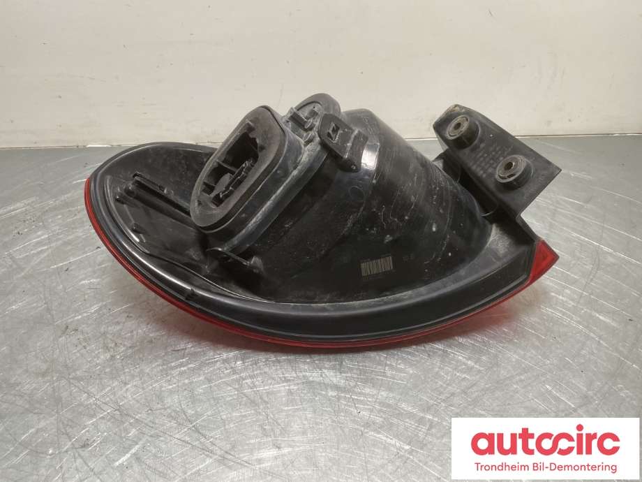 Baklykt høyre ytre til VW Tiguan 2007-2011 (Type I, Fase 1)  (5N0945096H|5N0 945 112 D|)