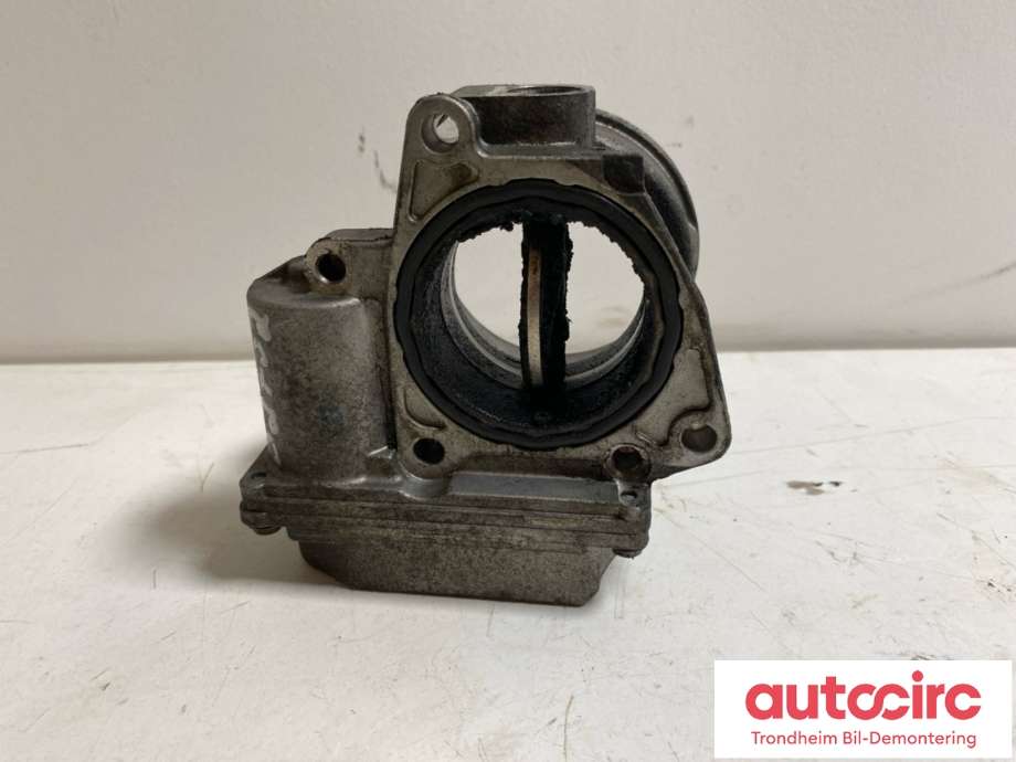 Spjeldhus til Audi A4 2004-2008 (Type III) (B7) (B7) (03G 128 063 J|)