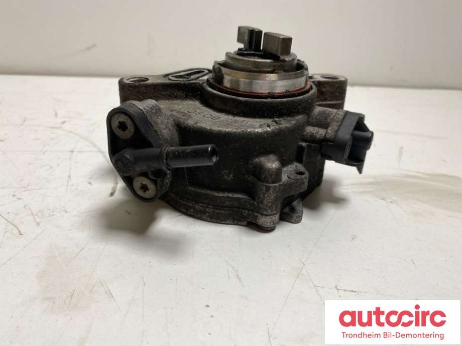 Vakuumpumpe til Ford Mondeo 2011-2014 (Type IV, Fase 2)  (1785236|FM5Q-2A51-AA|)