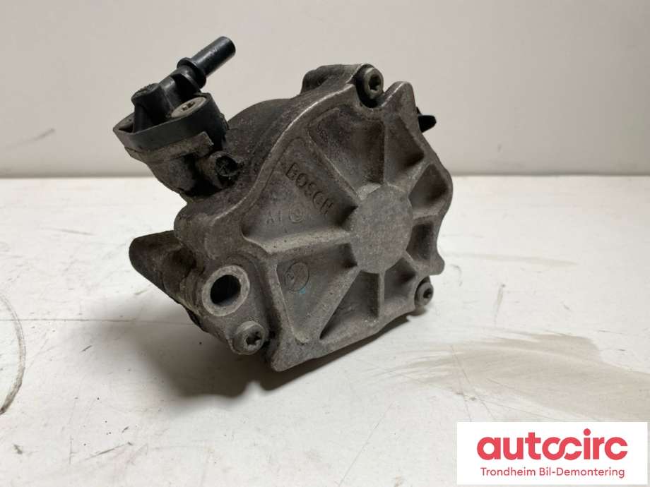 Vakuumpumpe til Ford Mondeo 2011-2014 (Type IV, Fase 2)  (1785236|FM5Q-2A51-AA|)