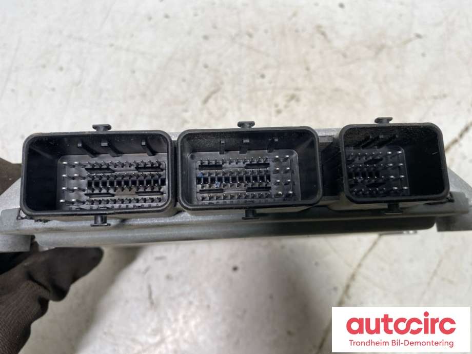 Styreenhet motor til Peugeot 407 2004-2010 (SIEMENS VDO|1942 Z6|1942 Z7|9655534080| 9663607080)