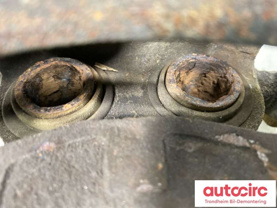 Bremsecaliper høyre foran til Mitsubishi Outlander 2012-2015 (Type III, Fase 1)  (MR370776|)
