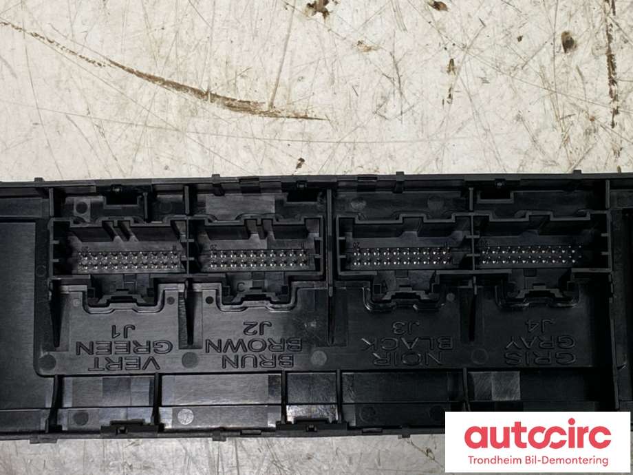 Styreenhet klima/aircondition til Opel Insignia A 2009-2014  (13584742|13591310|13585883)