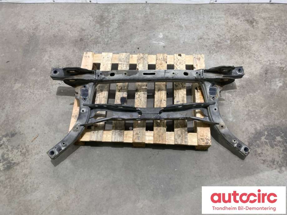 Travers bak til Hyundai Kona 2017-2021 (Type I, Fase 1)  (55410K4000|)