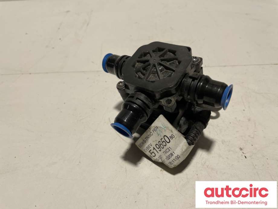Ventil vann til Peugeot e-3008, 2023-->>  (9851965080)
