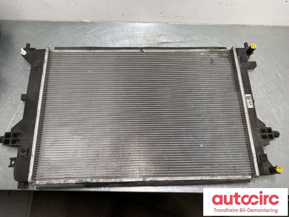 Radiator (automat gir) til Hyundai Kona 2021-2023 (Type I, Fase 2)  (25310-K4010|)