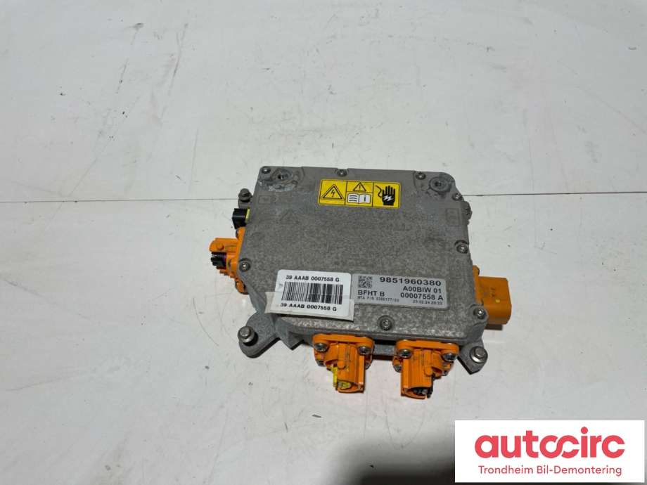 DCDC converter elbil til Peugeot e-3008, 2023-->>  (9861960380)