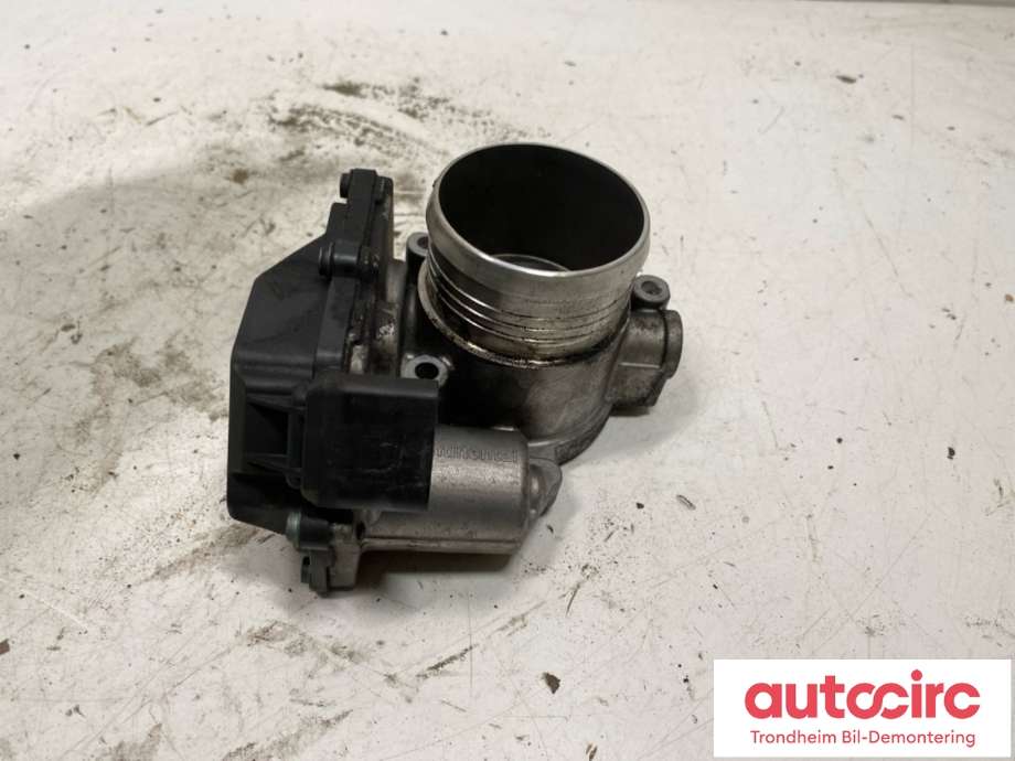 Spjeldhus til Ford Kuga 2013-2019  (VDO|1700259|9M5Q-9E926-AA|)
