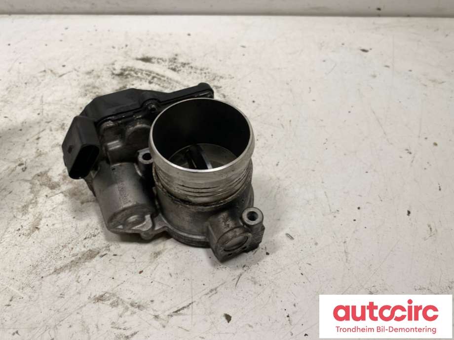 Spjeldhus til Ford Kuga 2013-2019  (VDO|1700259|9M5Q-9E926-AA|)