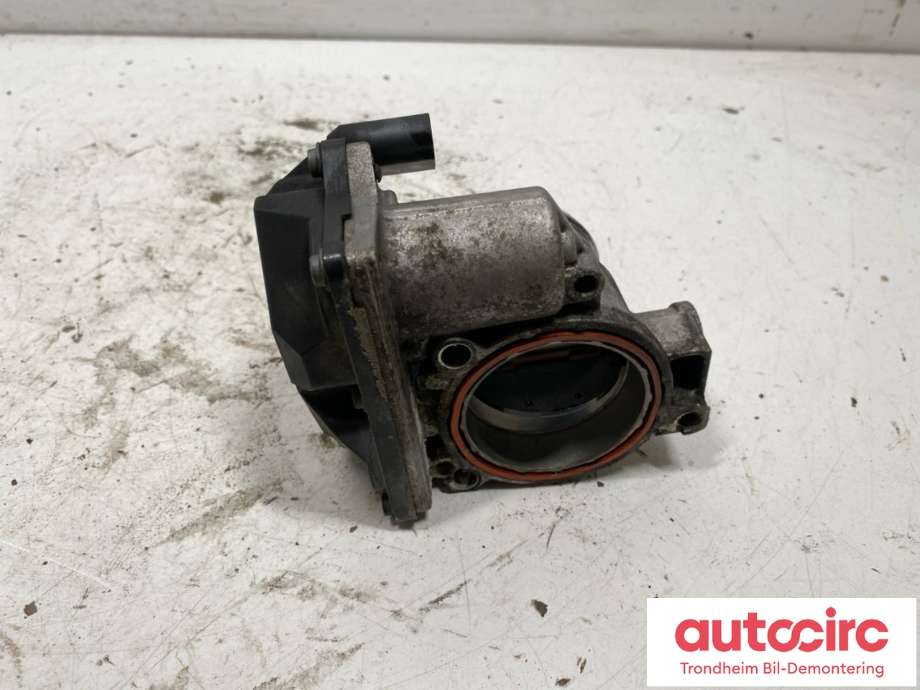 Spjeldhus til Ford Kuga 2013-2019  (VDO|1700259|9M5Q-9E926-AA|)