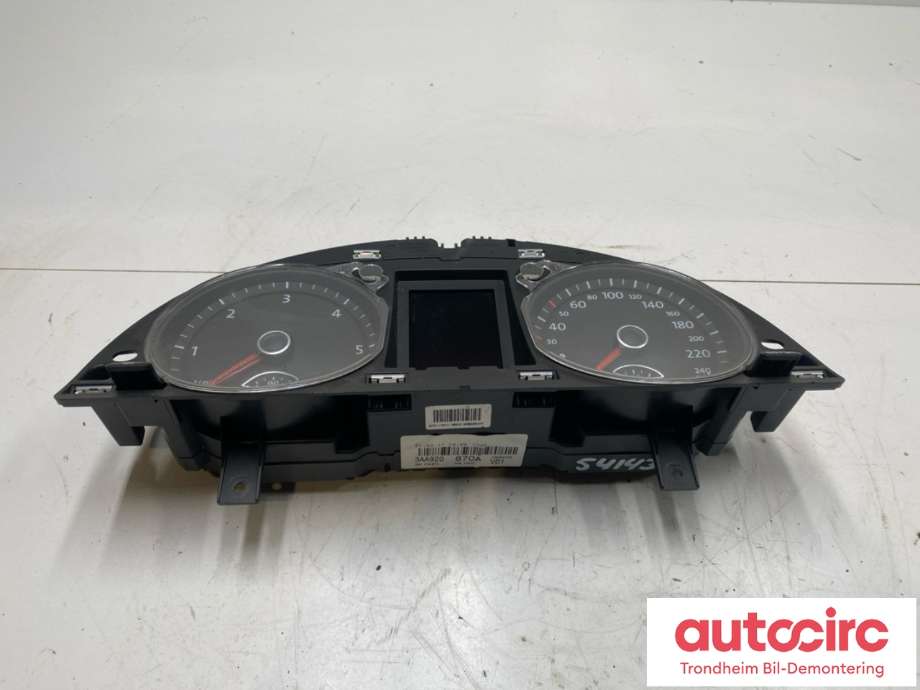 Instrumentpanel til VW Passat 2011-2015 (B7) (B7) (3AA920870A|3AA920870AX|)