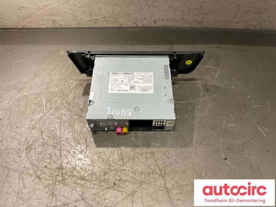 Bilstereo navigasjon til Audi A6, Allroad 2012-2014 (Type III, Fase 1) (C7) (C7) (4G0035182L|4G0035182LX|)