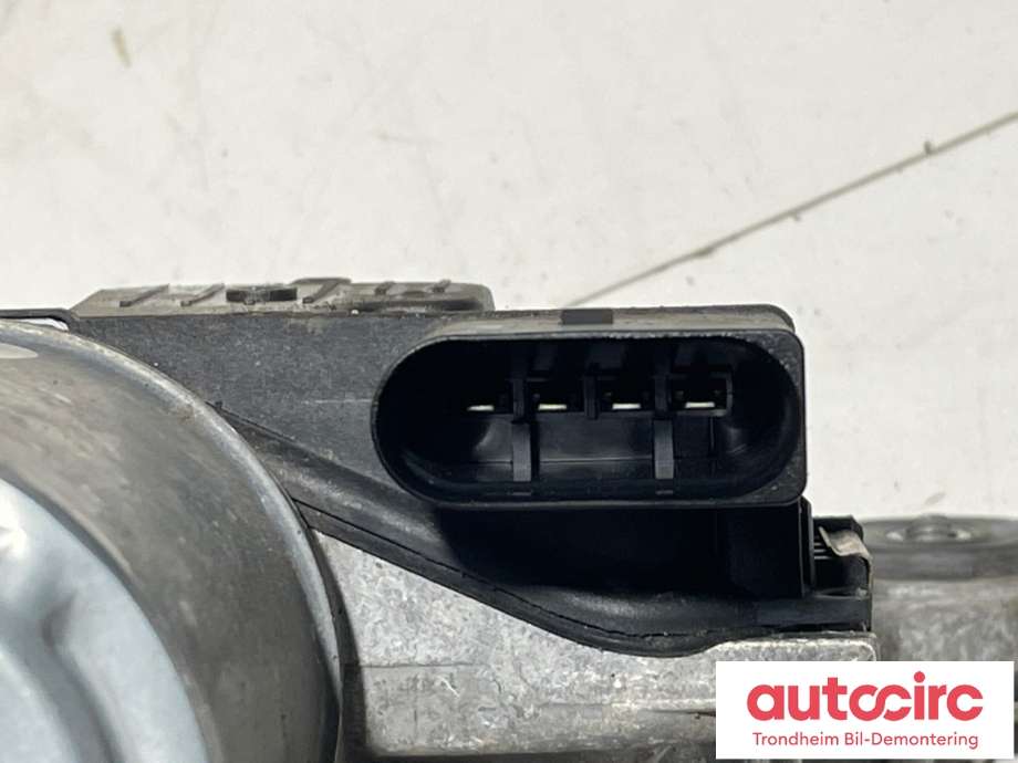 Viskermotor frontrute til Peugeot e-3008 2023-->>  (9862716180|)