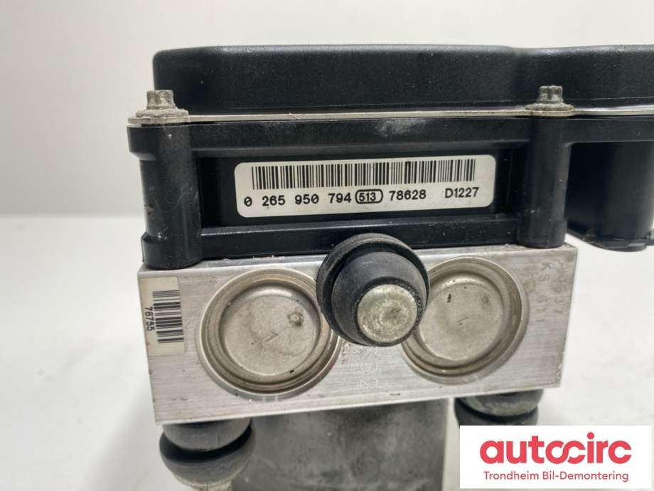 ABS sentral til Subaru Impreza 2005-2007 (Type II, Fase 2)  (27596FG000|27596FG001|)