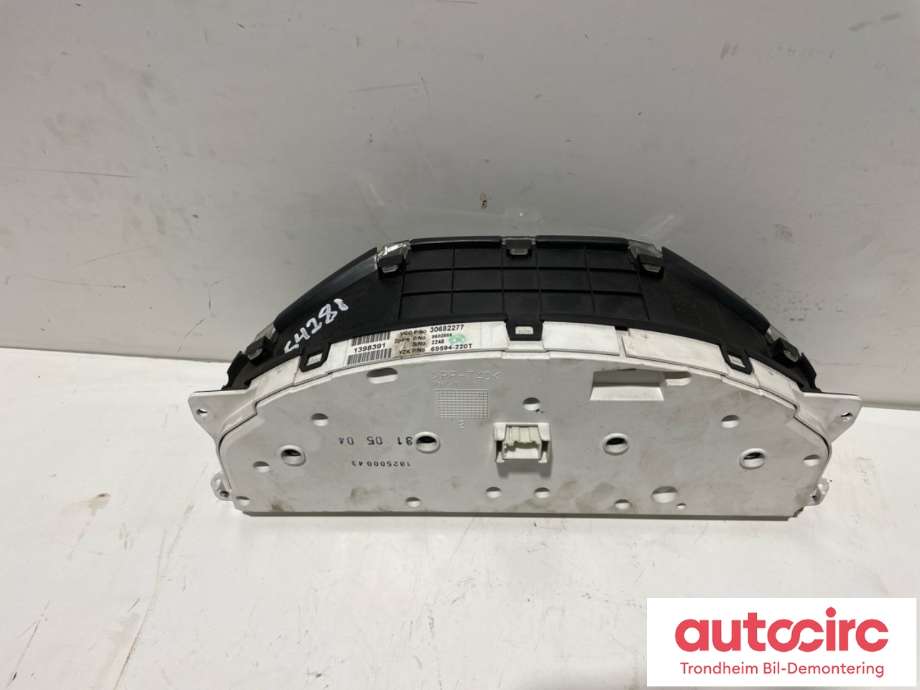 Speedometer til Volvo V70 2005-2007 (Type II, Fase 2)  (30682277|)