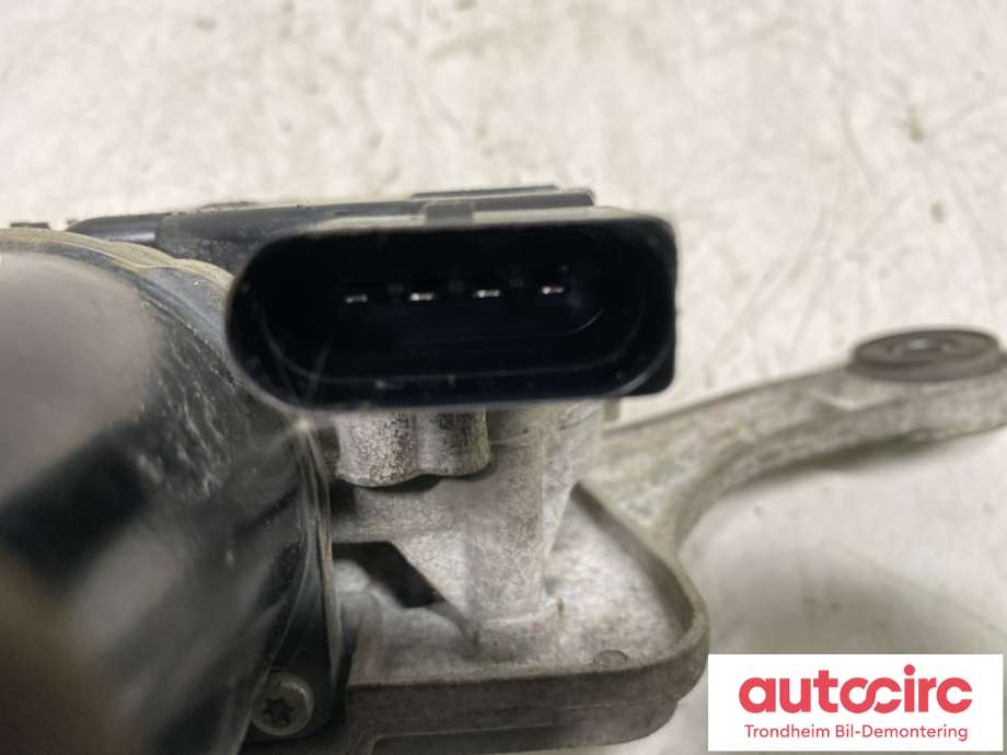 Viskermotor foran høyre til Ford Kuga 2013-2019  (2081243|)