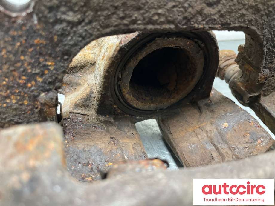Bremsecaliper venstre foran til Toyota C-HR 2016-->>  (47750F4010|)