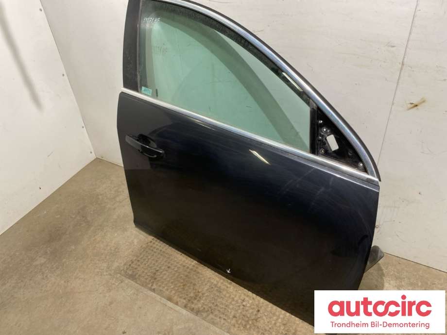 Dør høyre foran til Opel Insignia A 2009-2014  (13274119|39062234|)