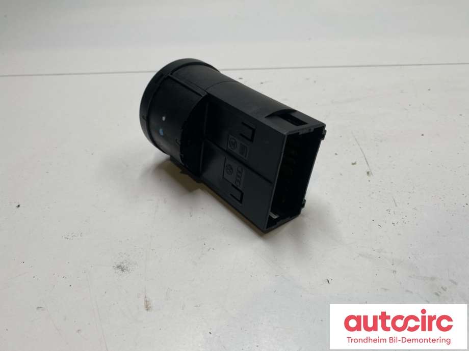 Bryter lys til VW Golf IV 1998-2003  (1C0941531A|)