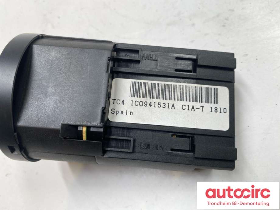 Bryter lys til VW Golf IV 1998-2003  (1C0941531A|)