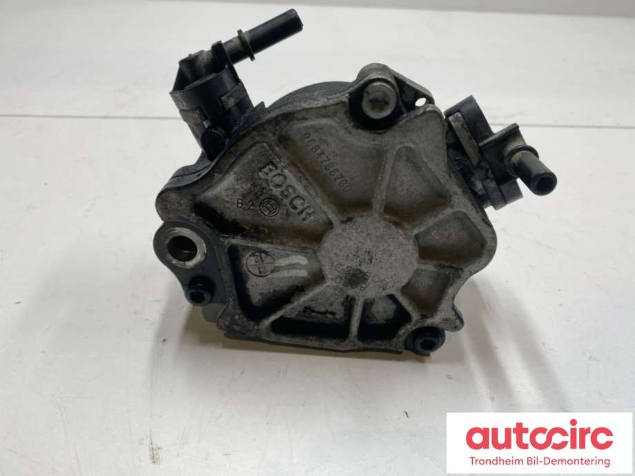 Vakuumpumpe til Peugeot 208 2012-2019 (Type I)  (BOSCH|9684786780|4565 84|98 501 095 80)