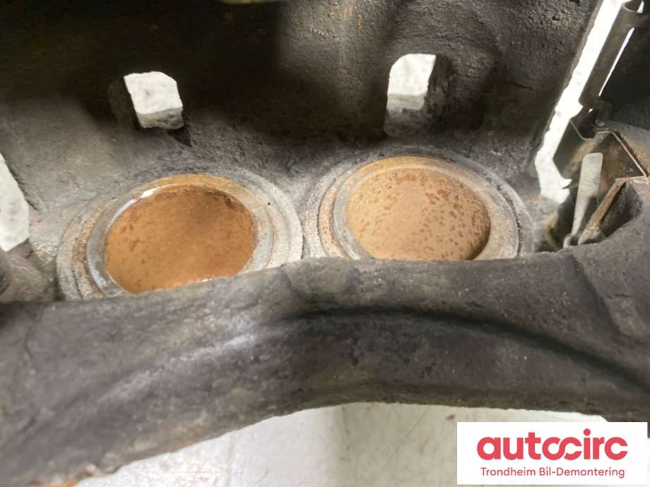 Bremsecaliper høyre foran til Nissan Navara 2005-2010 (Fase 1) (D40) (D40) (41001EB30A|)