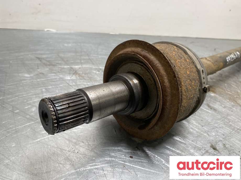 Drivaksel venstre bak, diesel/automat til Mercedes Vito 2014-->> (W447) (W447) (A4473506600|)