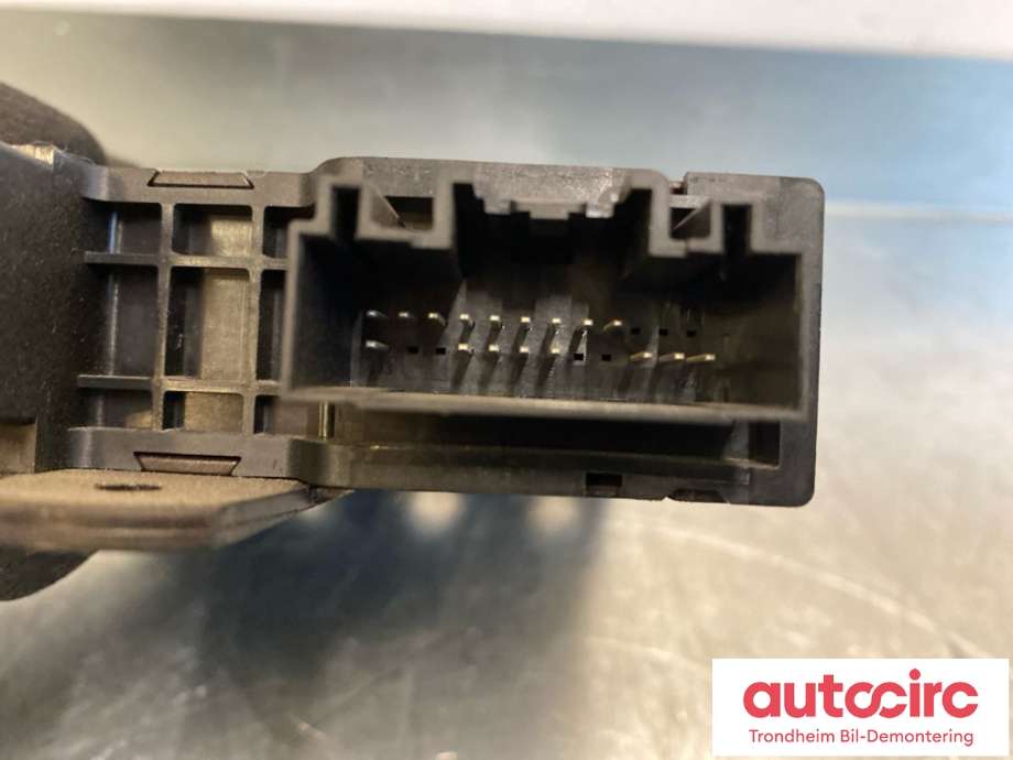 Styreenhet elektrisk bakluke til Volvo V90 / V90 CC / S90 2016-->> (31676621|31676622|32200219)