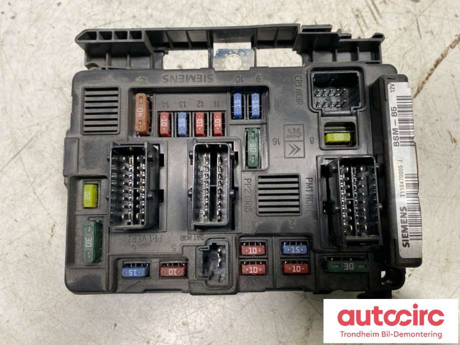 Sikringsboks motorrom til Citroën Berlingo 2002-2008 (Type I, Fase 2)  (SIEMENS|6500 Y3|6500Y1|9643498680-00)
