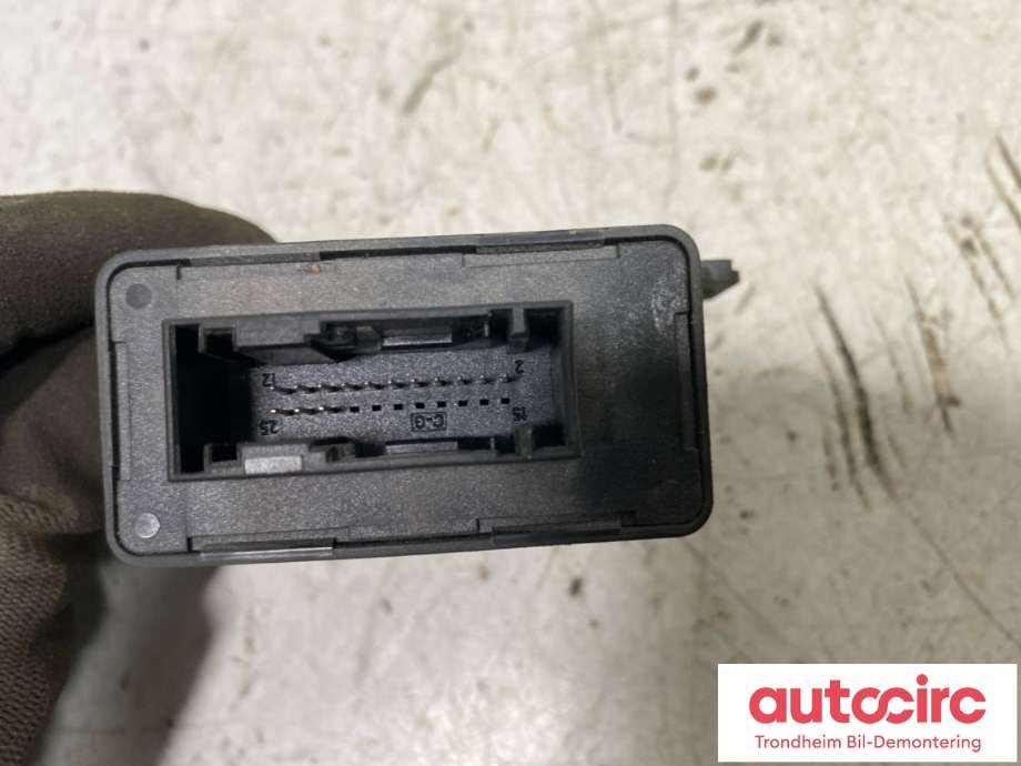 Styreenhet lys (LCM - Light Control Module) til VW Touran 2007-2010 (Type I, Fase 2) (5M0 907 357 A|5M0907357C|)