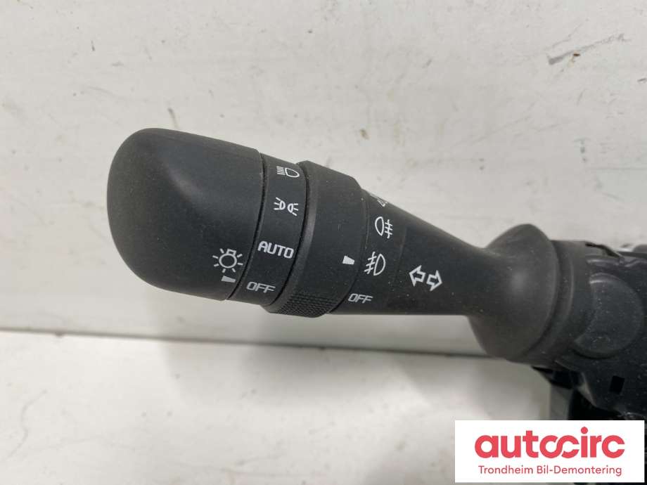 Bryter combi til Isuzu D-Max 2021-->> (Type III) (..|17K492|8983944910|)