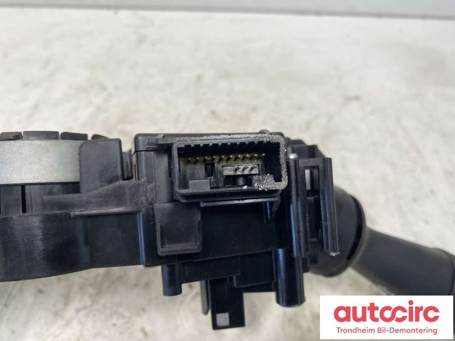 Bryter combi til Isuzu D-Max 2021-->> (Type III) (..|17K492|8983944910|)