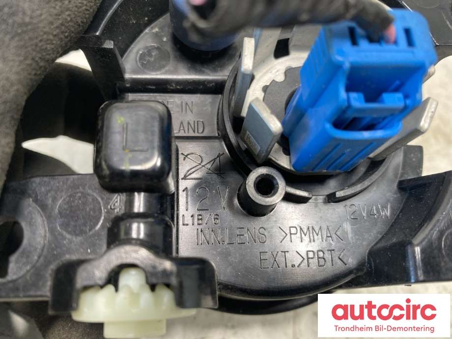 Tåkelykt venstre foran til Isuzu D-Max 2021-->> (Type III)  (..|8978220990|)