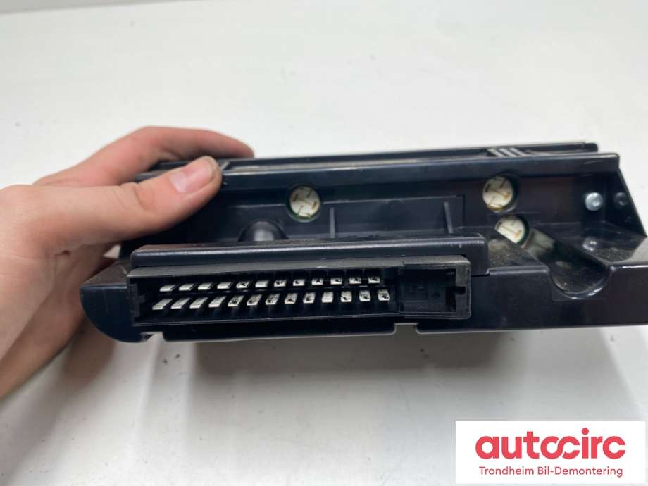 Instrument diverse til Saab 9-5 2001-2005 (Type I, Fase 2) (4832317|)