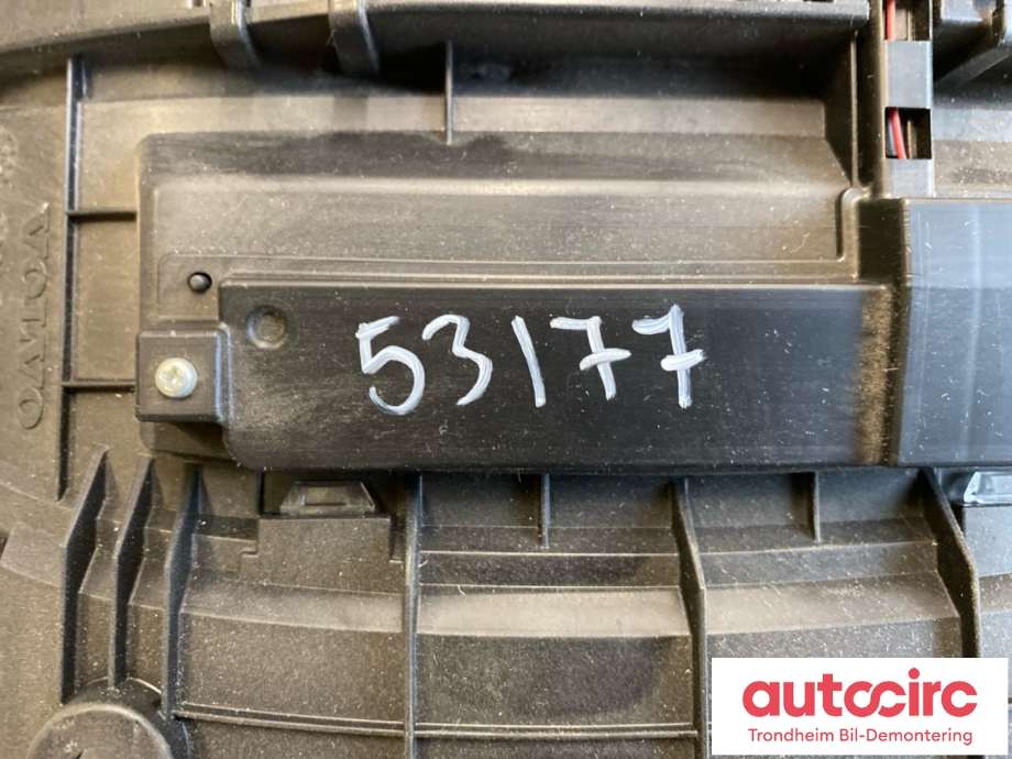 Instrumentpanel til Volvo V70 2007-2013 (Type III, Fase 1)  (31327582|36000918|36001836)