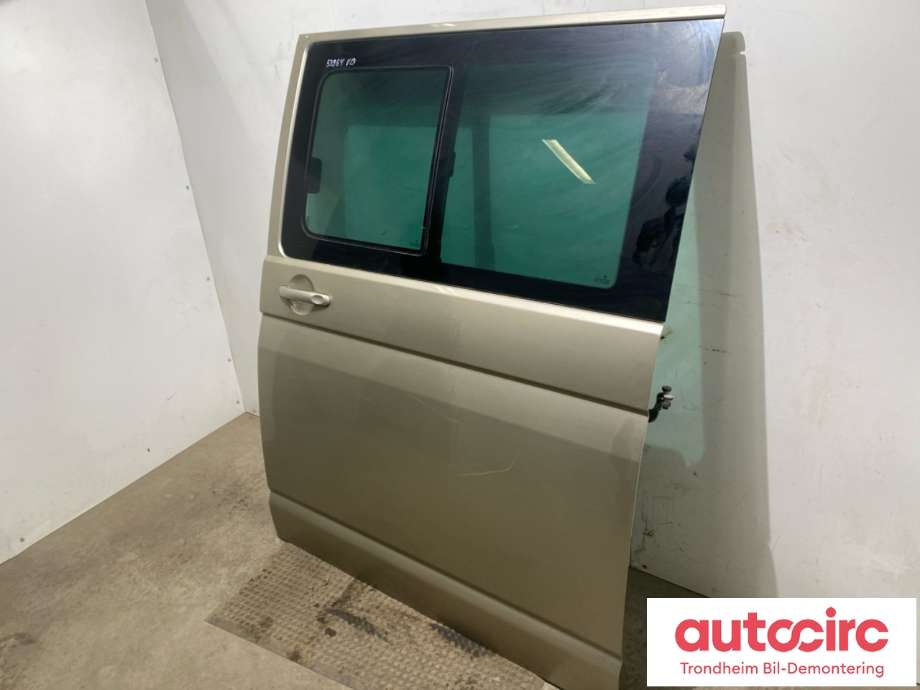 Dør venstre skyvedør til VW Transporter / Caravelle 2003-2009 (Fase 1) (T5) (T5) (7E0 843 107 BB|7LA 843 107 D|)