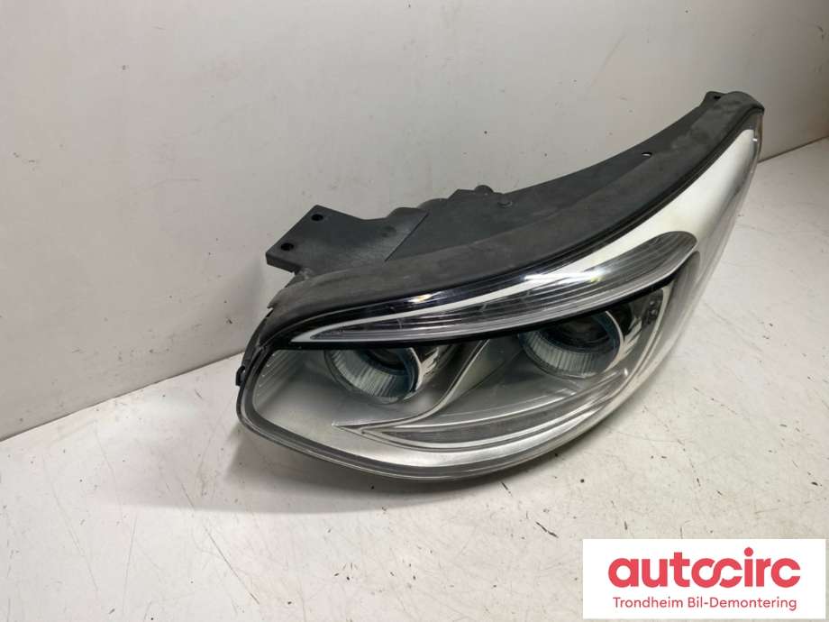 Frontlykt venstre halogen til Kia Soul 2014-2019 (Type II)  (92101E40101D|)