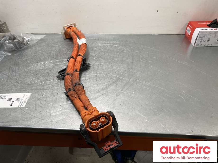 Kabel høy volt (HV) elbil til Porsche Taycan 2019-->>  (9J1971131A|)