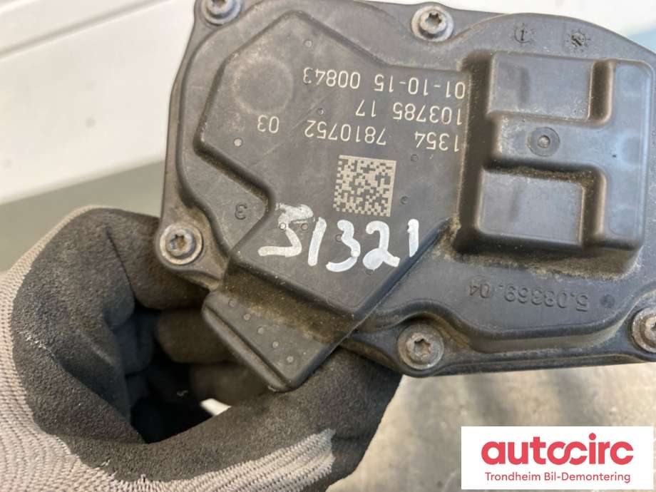 Spjeldhus til BMW 4-Serie 2013-2020 (F32/F33/F36) (F32/F33/F36) (13 54 7 810 752|)