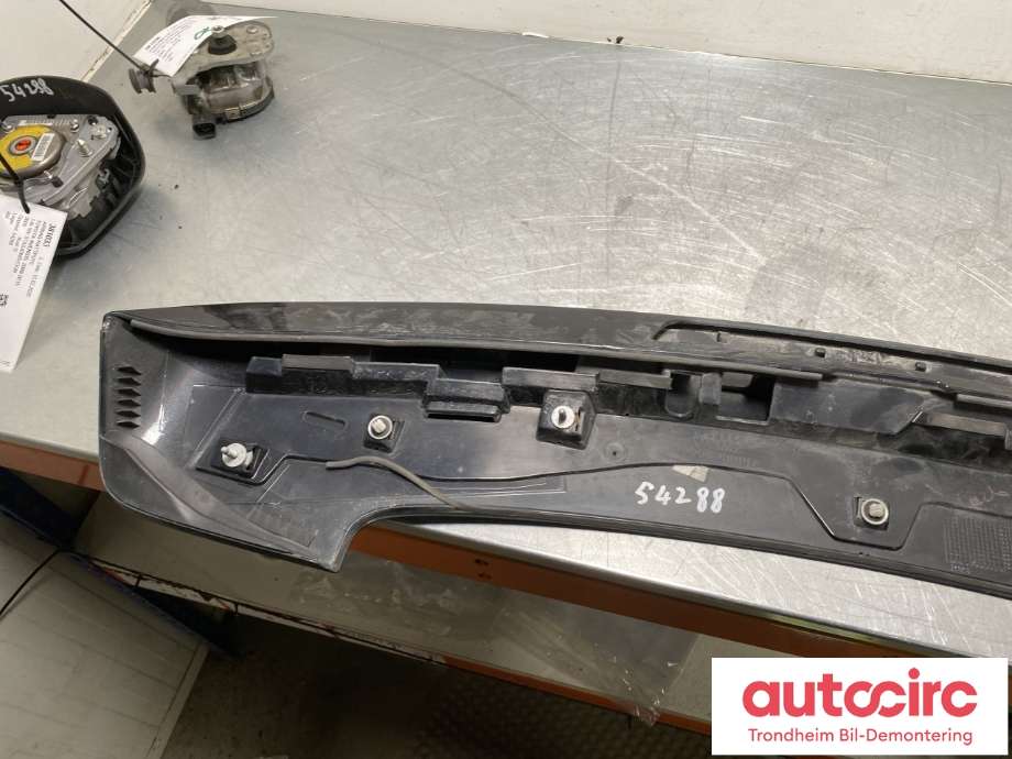 Spoiler bakluke til Toyota Avensis 2009-2015 (Type III, Fase 1)  (7608505060|7608505902|)